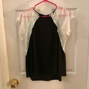 Chic multi colored top